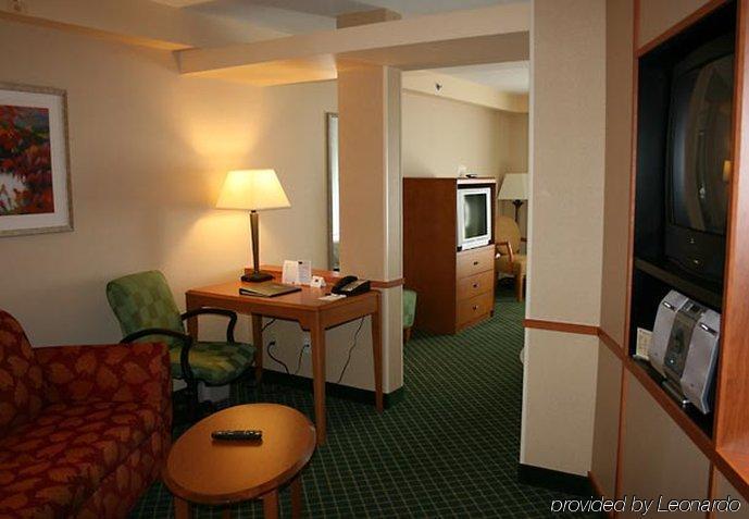 Hotel Marriott Fairfield Sudbury Zewnętrze zdjęcie